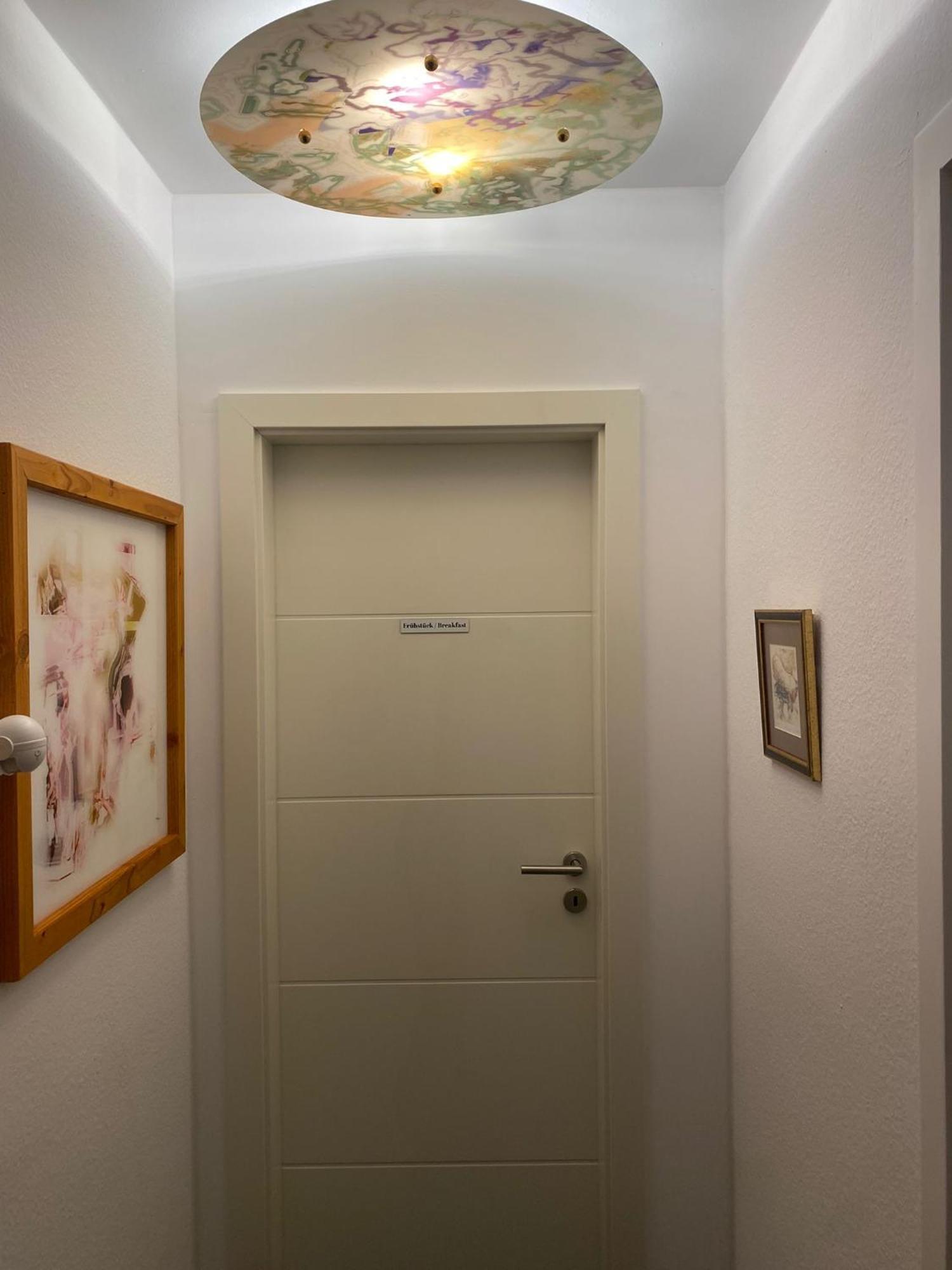 Kiki'S B&B Basel Exteriör bild